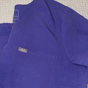 Figs purple scrub top size L